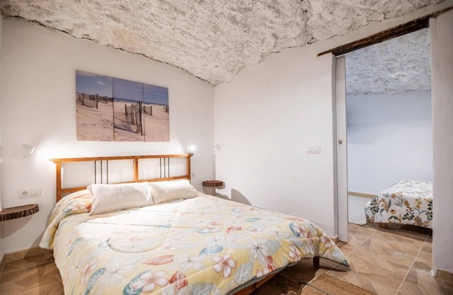 Casa de vacaciones 'Guayarmina' con vistas al mar, piscina compartida y Wi-Fi