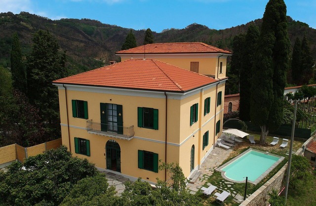 Casa de vacaciones en Massarosa con 5 habitaciones, capacidad 10