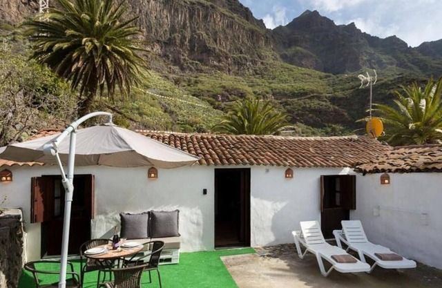 Casa de Vacaciones Traditional Canary Cottage in Masca con jardín, terraza y Wi-Fi