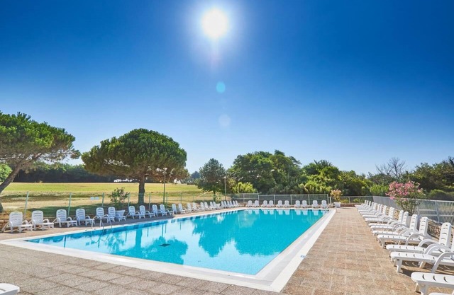 Vacation resort Savudrija Bungalow with seaview 2TMG incl. half board for 3 persons