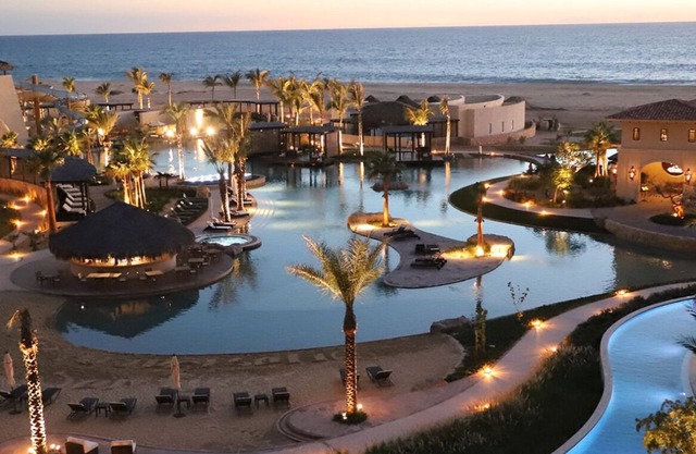 Valentine Penthouse Getaway with amazing pools, ocean views, golf courses, spa