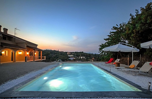 Vasilakis Estate - Pool Daze Holiday Home