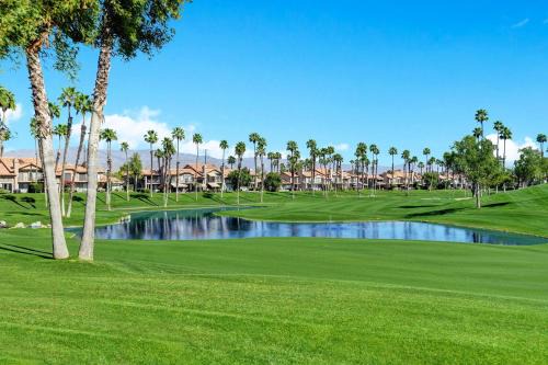 VB944 - Triple Fairway View - Meredith Lodging