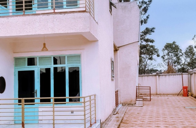 Velvet Villas