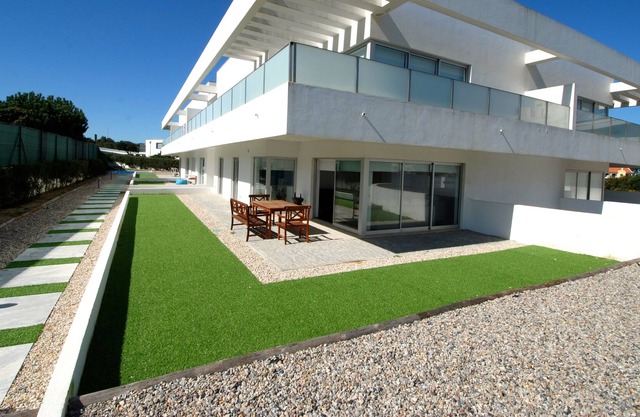 Verde - Apartamento de 2 dormitorios en complejo con piscina, área de juegos