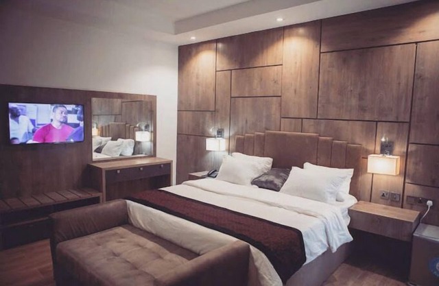 Vertus Hotel and Suites