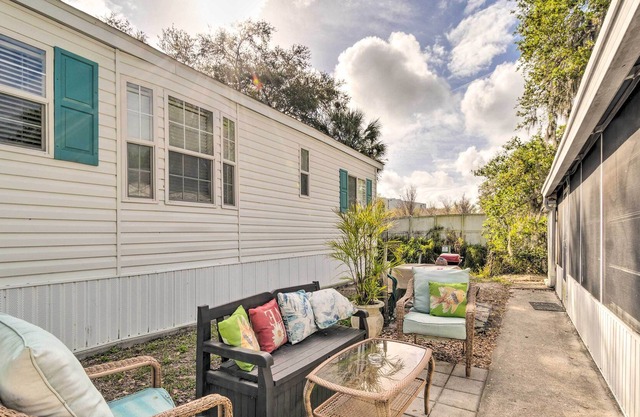 Vibrant & Pet-Friendly Oasis w/ Resort Perks!