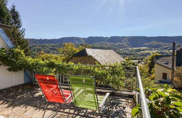 Casa en Vic-sur-Cère con Balcón