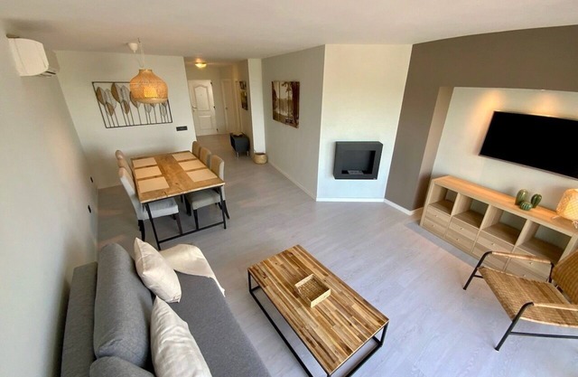 Vistas, Confort y Ubicación - Apartamento exclusivo en Marbella