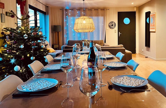 Villa SEA VIEW HEATED POOL and SAUNA 500m FROM THE BEACH
