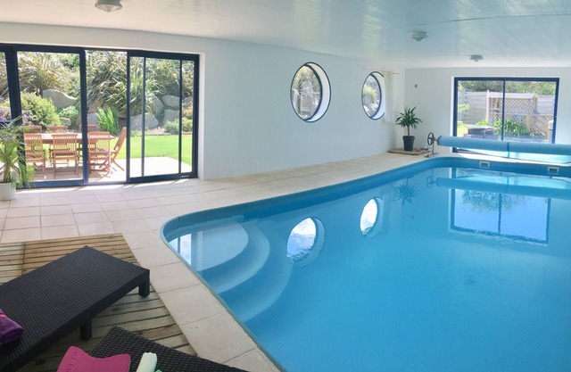 Villa 4 * piscina cubierta privada / SPA - Playa 200m