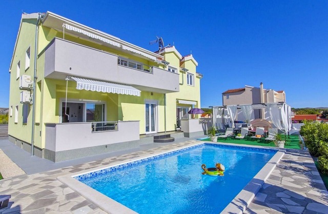 Villa Anny, (15731), Brodarica, Sibenik riviera, Croacia