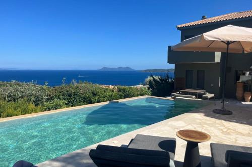 Villa Arkoudi - Enjoy panoramic ocean views from a serene mountain setting