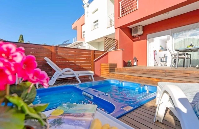Villa Blue, (15991), Valica, Umag riviera, Croacia