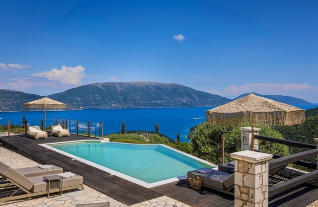 NUEVO: Villa Bolios, vista al mar, piscina privada