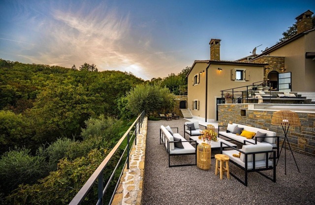 Villa Boshka - Villa de lujo con piscina privada en medio de la naturaleza