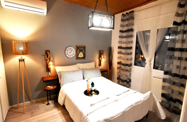 Villa 'Casa Katina , In Lagana' con vistas a la montaña, Wi-Fi y aire acondicionado.
