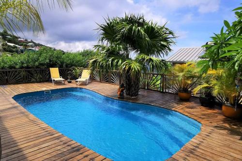 Villa CAZALINE meublé de tourisme * piscine privée et vue Océan Indien