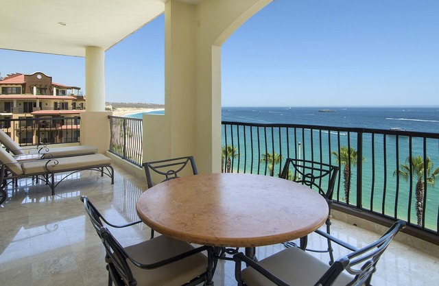 !Año Nuevo en la playa en Cabo! Resort de 5 estrellas frente a la playa, ¡Precio rebajado! $ 350