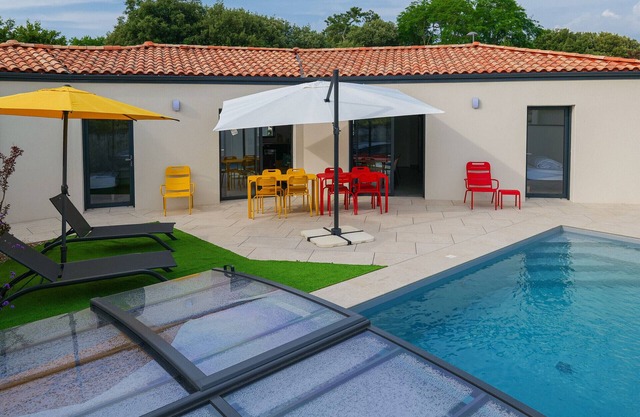 Villa des Herondais – Piscina – Jardín – Totalmente equipada – Capacidad para 8 personas