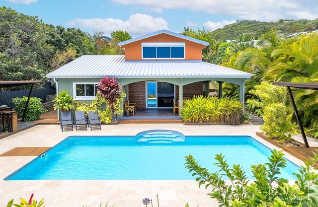 --- VILLA EDEN ---