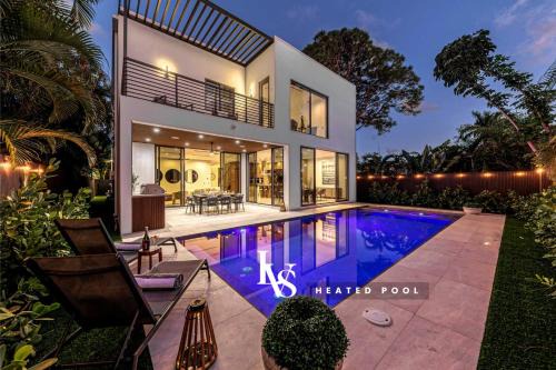 Villa Enclave- Brand New Luxe Las Olas Beach Villa
