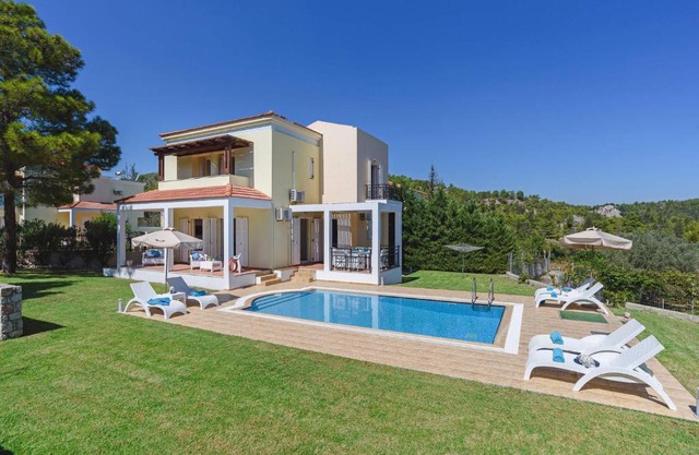 Villa Ermis Springs by Villa Plus
