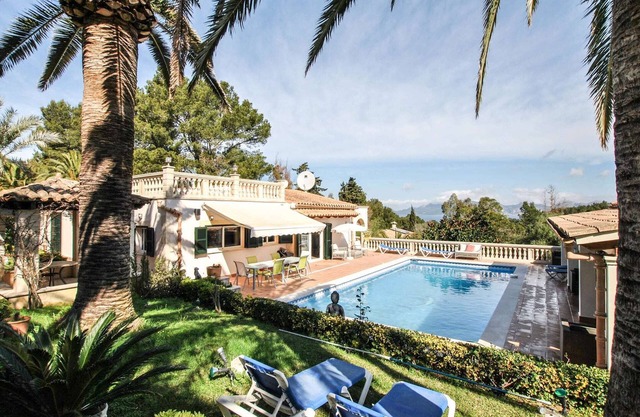 Villa en Alcudia con piscina