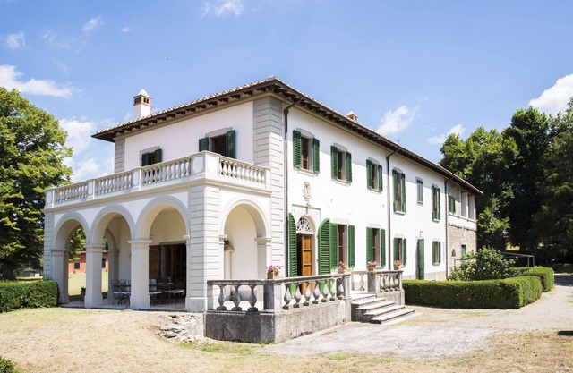 Villa en Casole con 6 habitaciones, capacidad 12