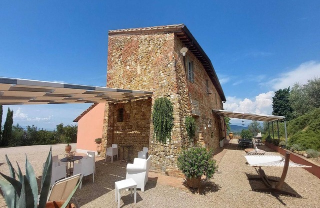 Villa en Montelupo con Piscina Privada