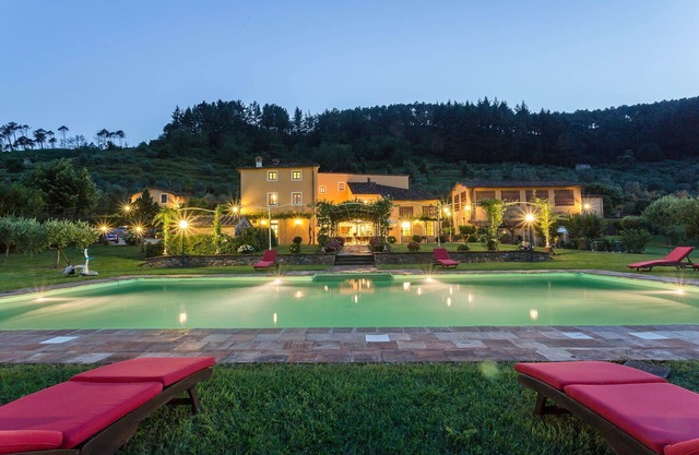 Villa en Lucca con 8 habitaciones, capacidad 15