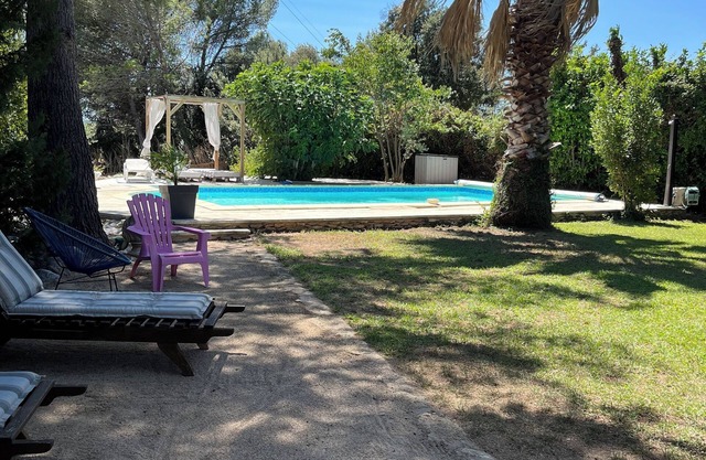Villa en Provenza con piscina y spa