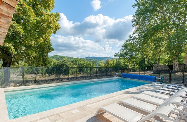 Villa en Saignon con Piscina y Vistas