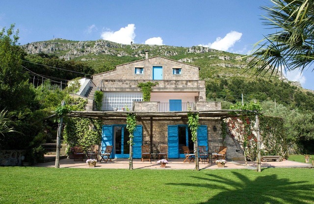 Villa en Sorrento con 6 habitaciones, capacidad 12