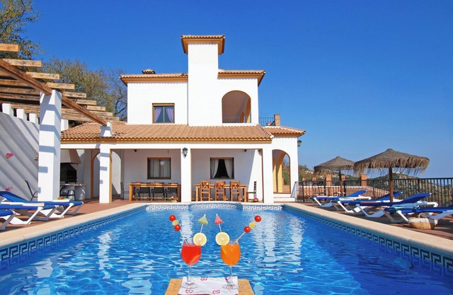 Villa José 2,Piscina Climatizada, Wifi, A/C, Petfriendly, vista del mar!