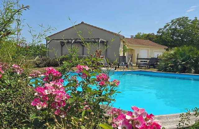 Villa en Montignac Lascaux (Dordoña) con piscina privada cerca de Sarlat