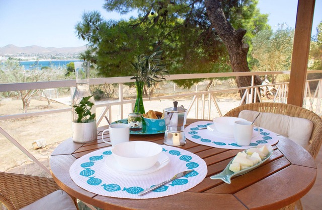 Villa Marika- Una magnífica villa con vistas al mar en la naturaleza.