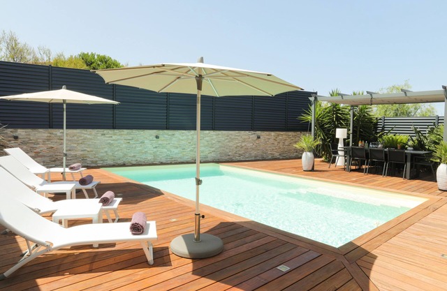 Villa marina junto al mar ...