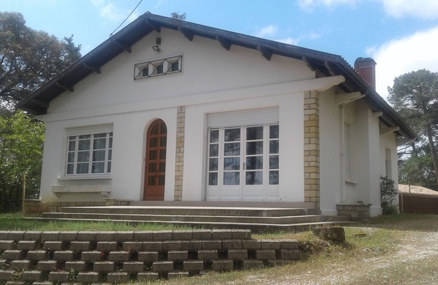 Villa Maubuisson 200m from the lake