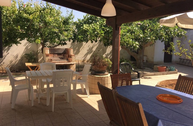 Villa Melograni-San Foca-Nettuno Village-Independiente 8 camas-450mt mar