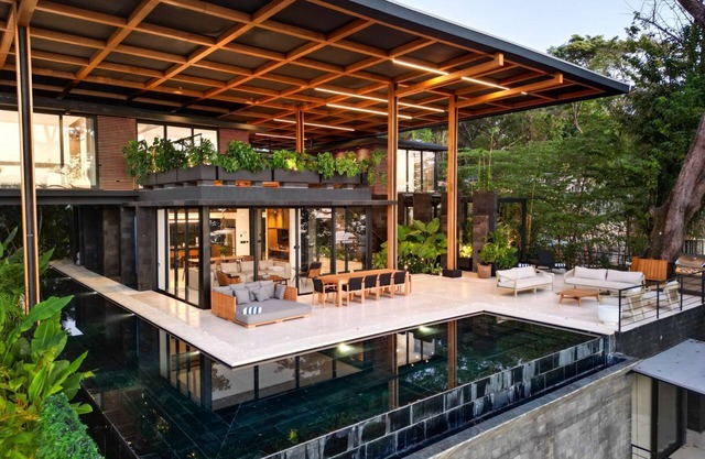 Villa Nalani by Fantasia Villas