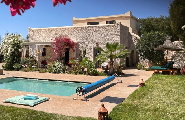Villa not overlooked - Heated pool - Hammam - Wifi