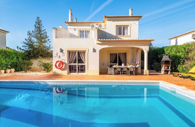 Villa Oásis, 2 piscinas exteriores y 1 interior, Jacuzzi, Tenis y Parque Infanti