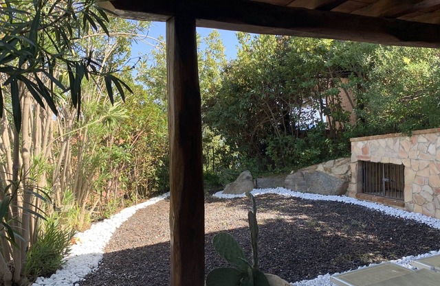 Villa overlooking the Porto Luna bay