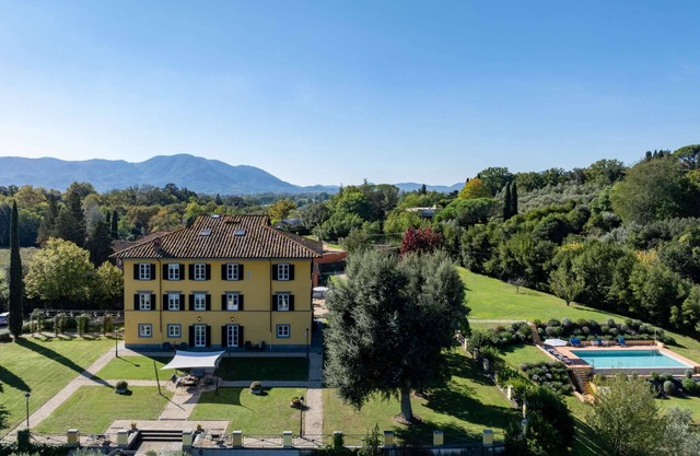 Villa Pacini - a sólo 1,8 km de la muralla de Lucca - Piscina