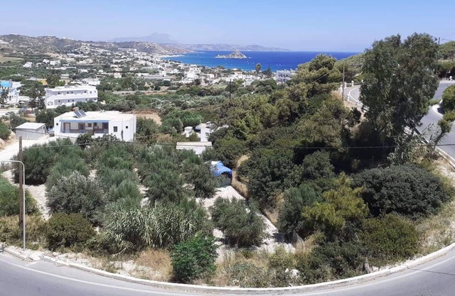 Villa-ático con impresionantes vistas del golfo de Kamari.