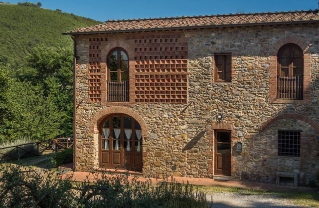 Villa Pergolone - Casa de campo con piscina y jardín cerca de Lucca y las playas