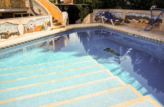 Villa 'Picasso' con piscina privada, Wi-Fi y aire acondicionado