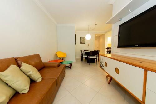 Villa Rica: Ap 1 quadra do Mar nos Ingleses YU2532
