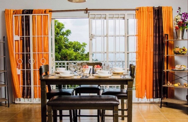 Villa Solstice